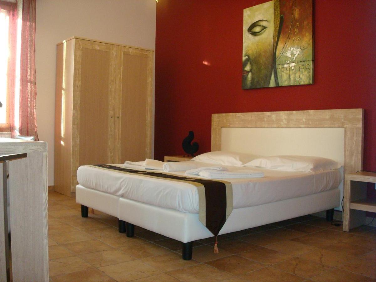 Butterfly Accommodation Альгеро Екстер'єр фото