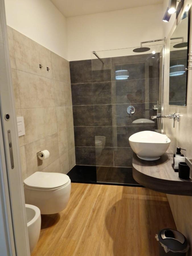 Butterfly Accommodation Альгеро Екстер'єр фото